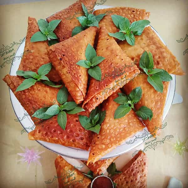 طرز تهیه سمبوسه پیتزایی