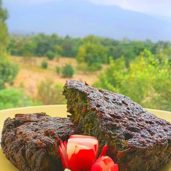 طرز تهیه کوکو سبزی اردبیلی