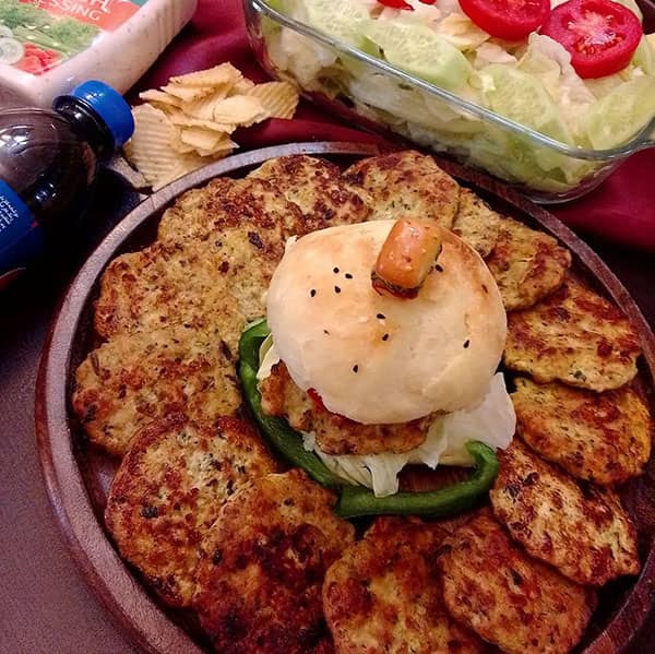 طرز تهیه کتلت مرغ و قارچ