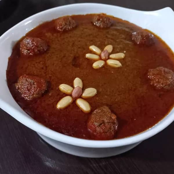 طرز تهیه فسنجان بادام زمینی