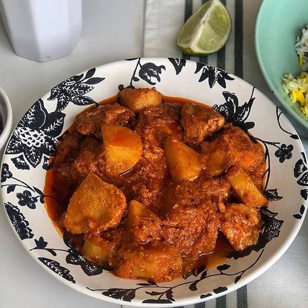 طرز تهیه خورش مرغ و سیب زمینی