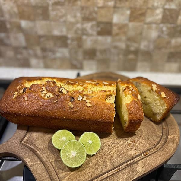 طرز تهیه کیک لیمو و گردو