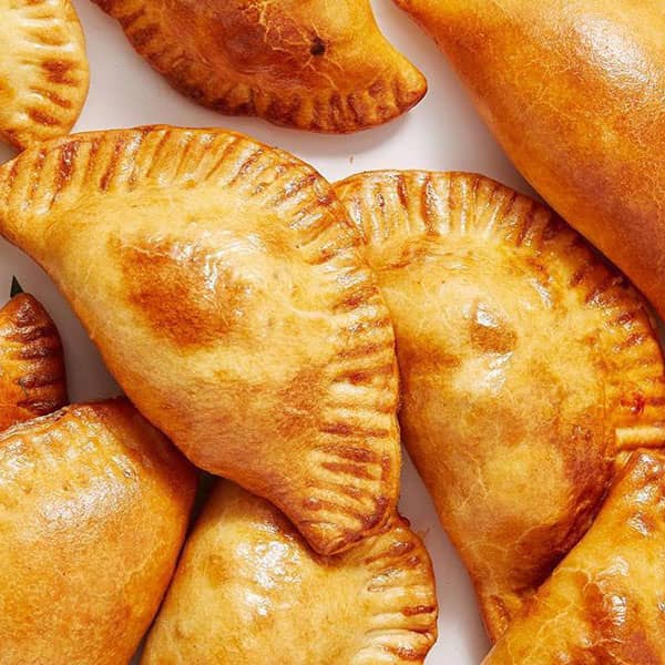 طرز تهیه پیراشکی اسفناج با خمیر نانوایی طرز تهیه پیراشکی اسفناج و پنیر طرز تهیه پیراشکی اسفناج با خمیر یوفکا طرز تهیه پیراشکی اسفناج و عدس