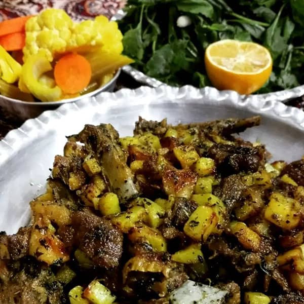 طرز تهیه قورمه گوشت