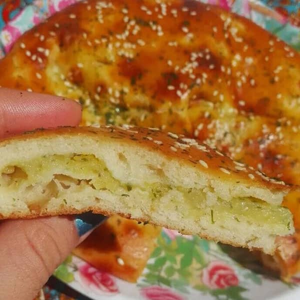 طرز تهیه نان سیب زمینی