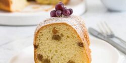 طرز تهیه کیک کشمشی خوشمزه و مجلسی مرحله به مرحله