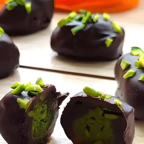 طرز تهیه اسنیکرز خرما