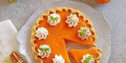 طرز تهیه کیک پای کدو حلوایی، شیک و بسیار جذاب!