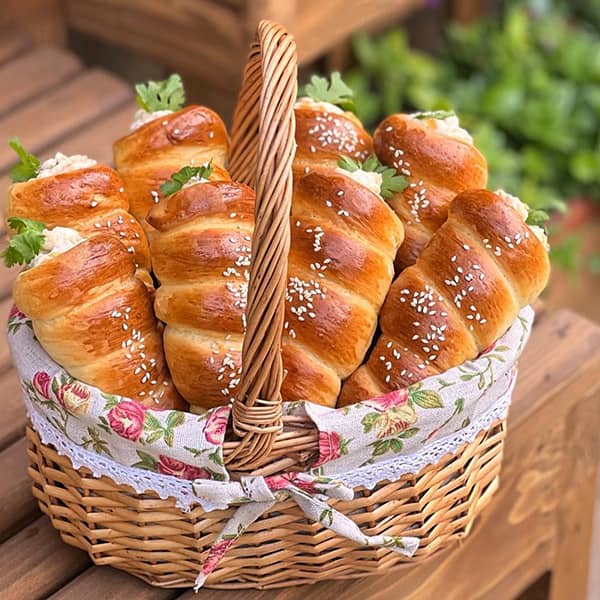 طرز تهیه نان قیفی