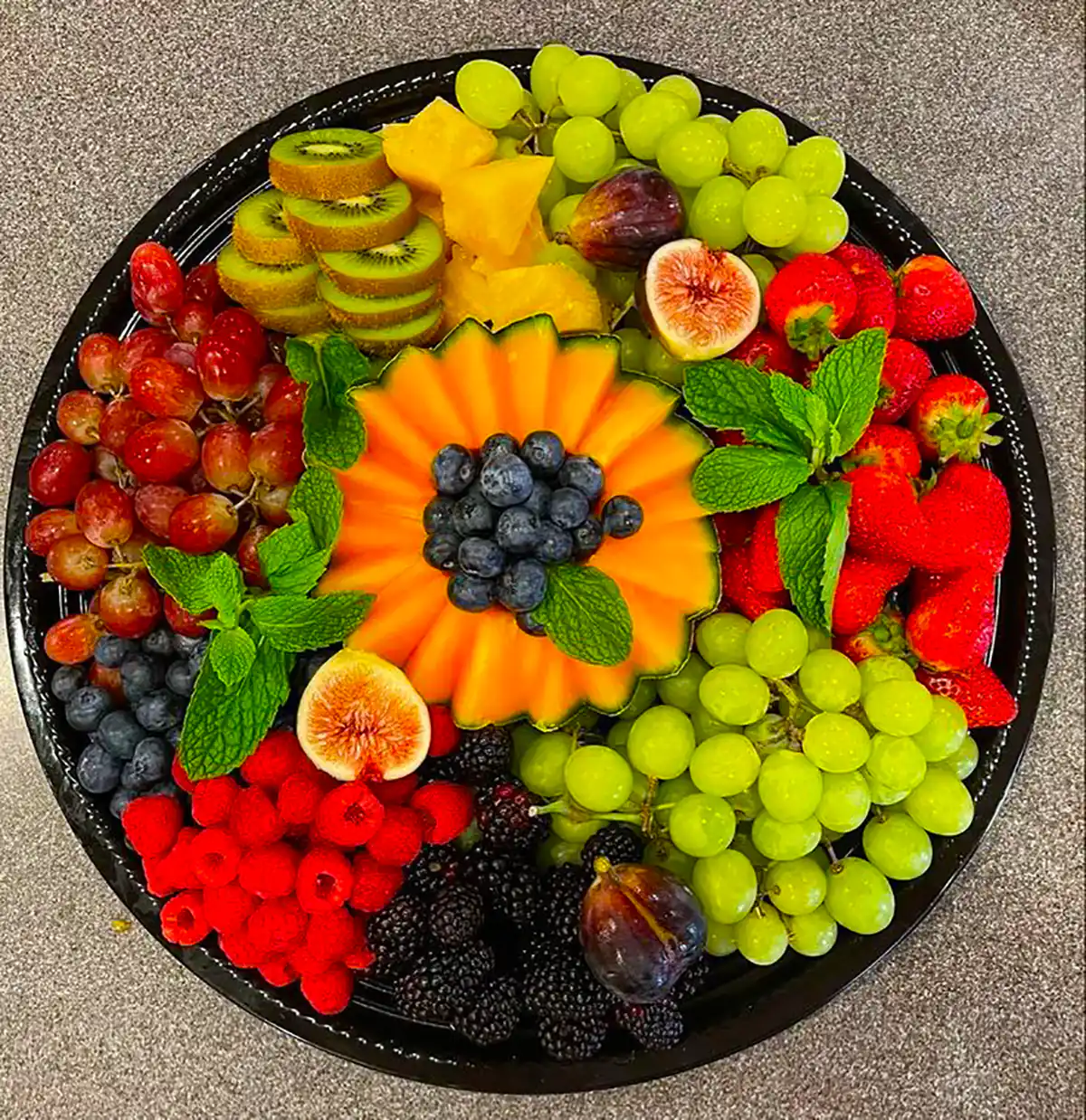 دیزاین میوه مهمونی