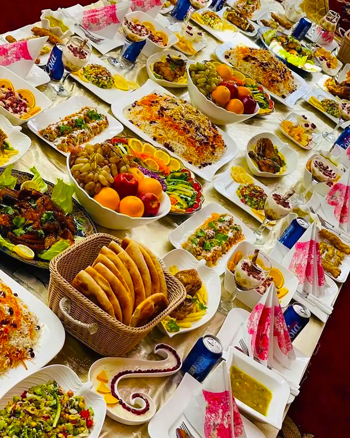 سفره شام مهمونی