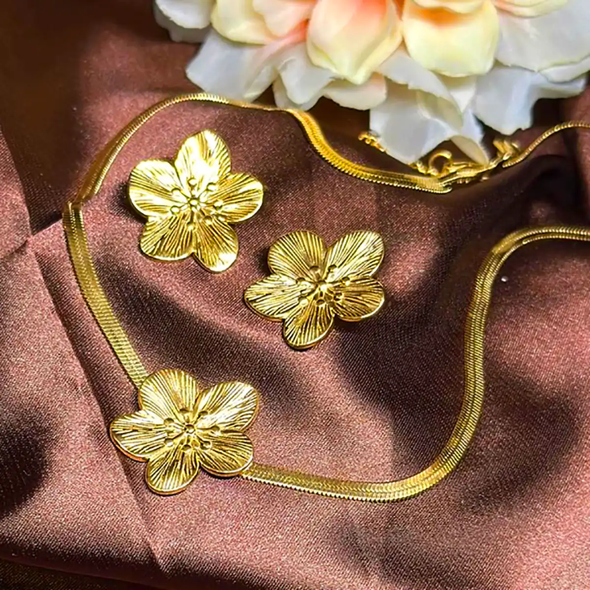 سرویس طلا دخترانه طرح گل