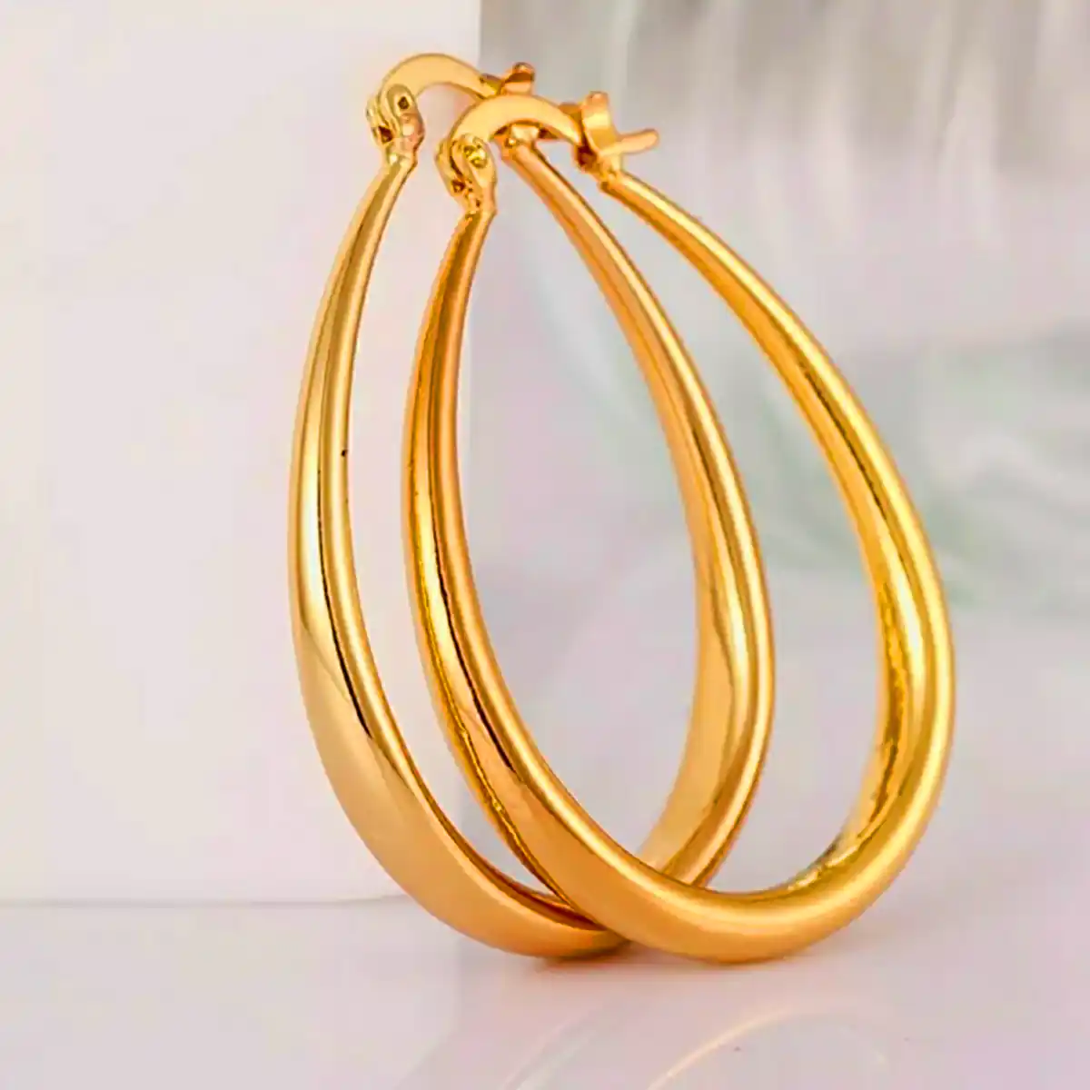 گوشواره حلقه ای مشبک طلایی