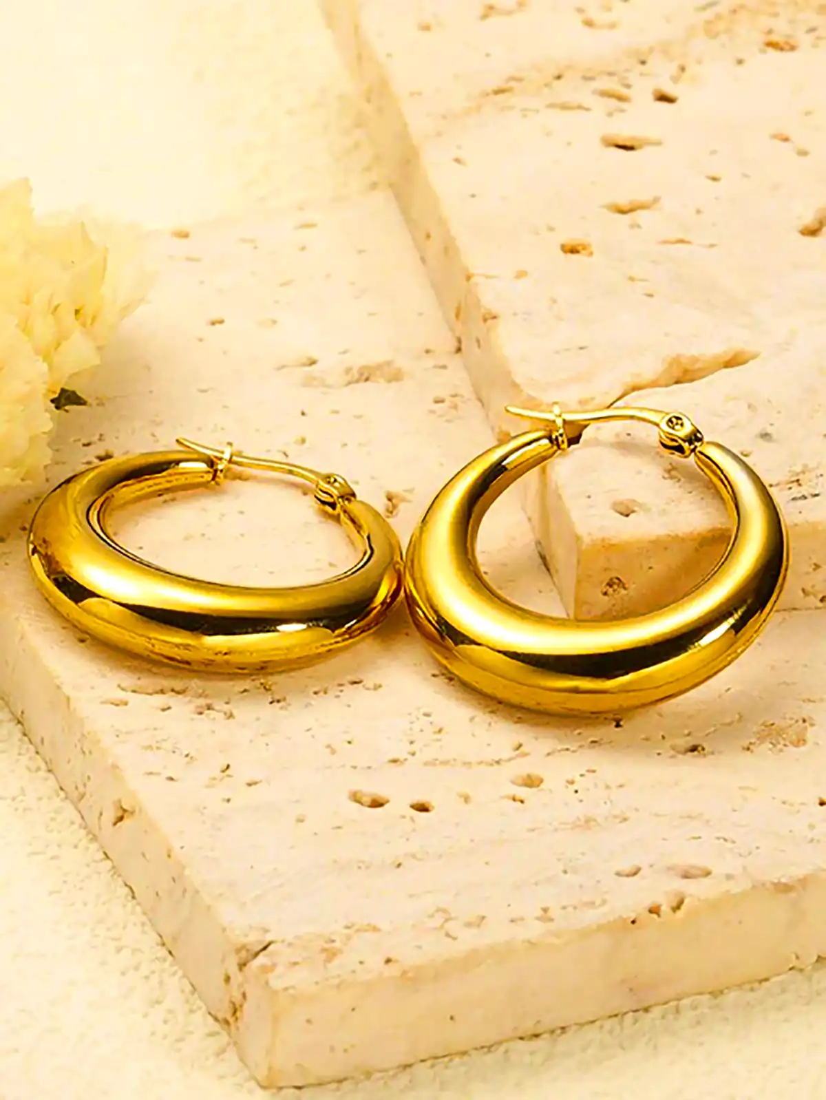 گوشواره طلا حلقه ای مدرن