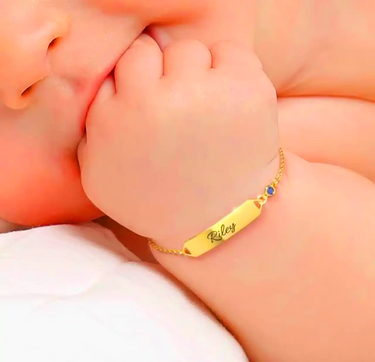 دستبند طلا نوزاد