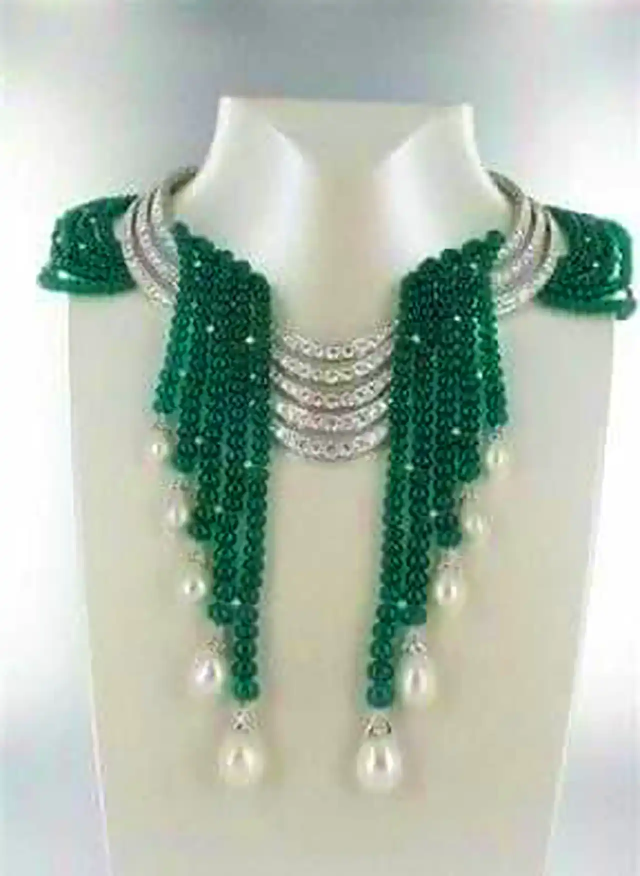 گردنبند رشته ای سبز