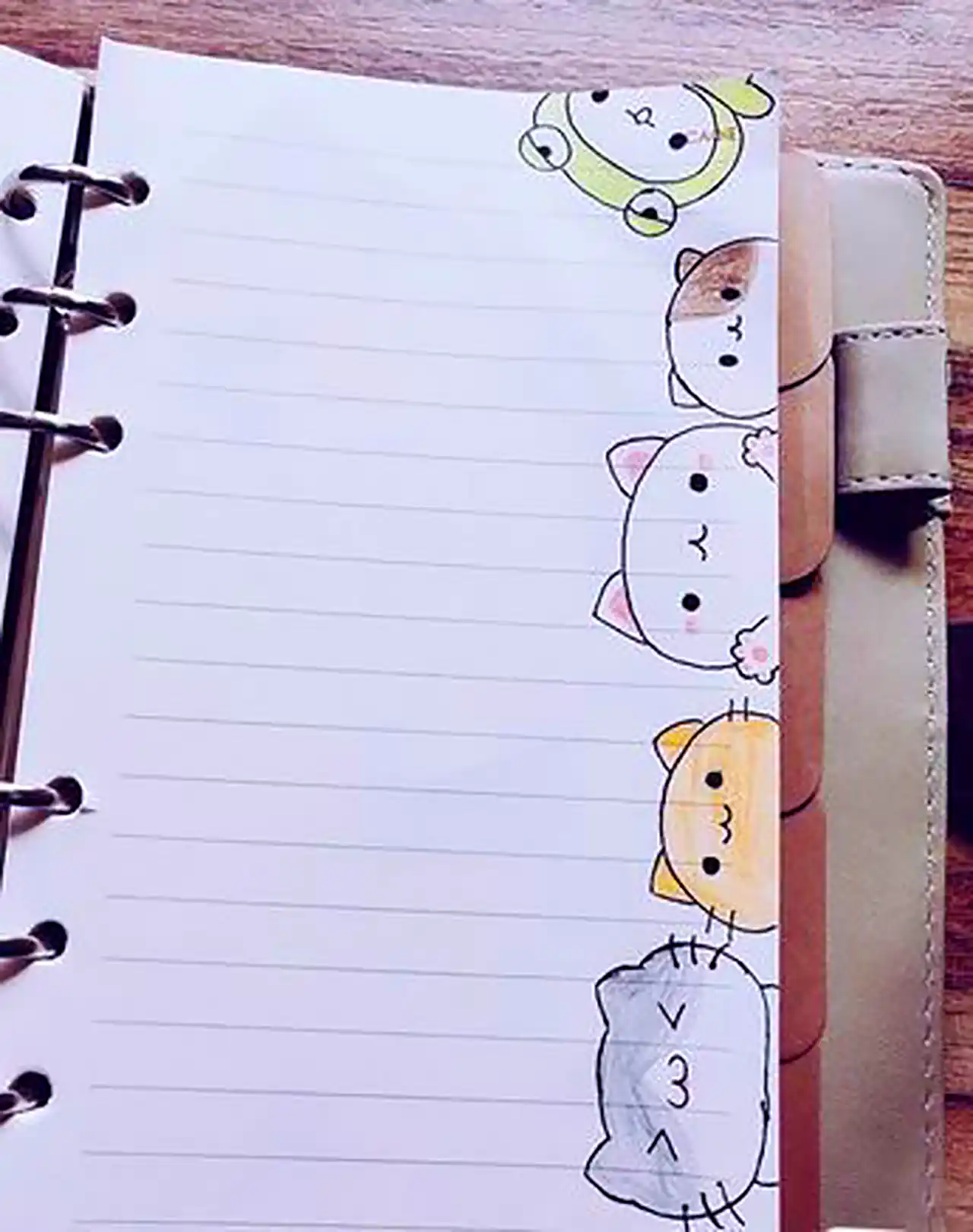 ایده طراحی دور دفتر مشق