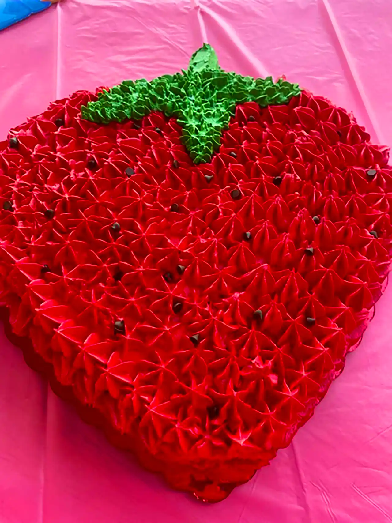 کیک خوشرنگ برای یلدا