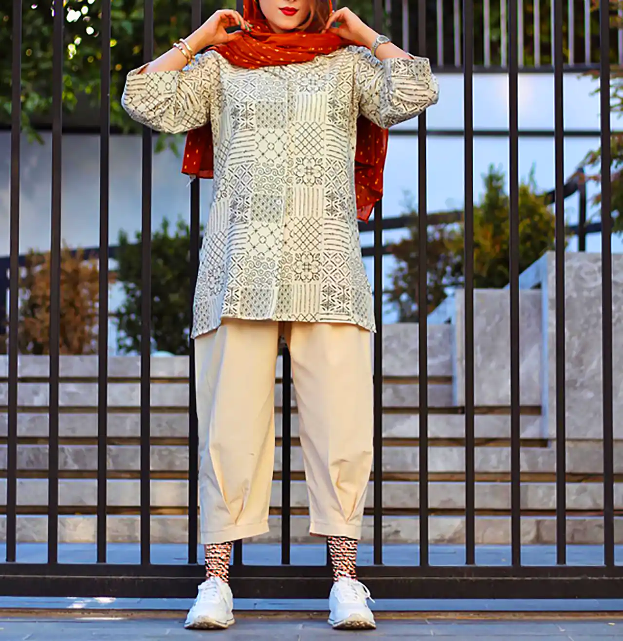 مانتو شیک ساده و کلاسیک