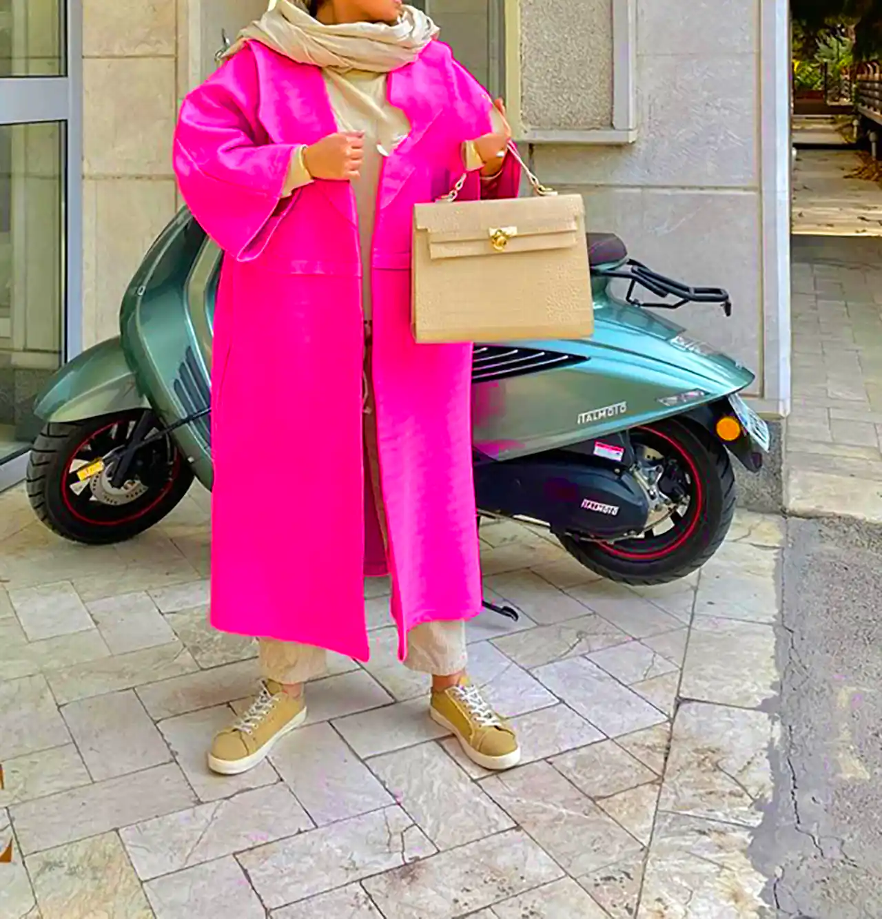 پالتو خوشرنگ سرخابی