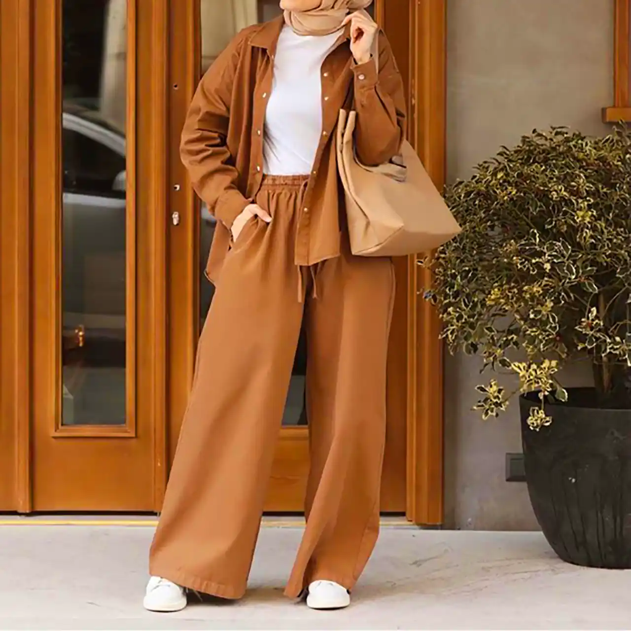 ست پاییزه زنانه برای پیاده روی