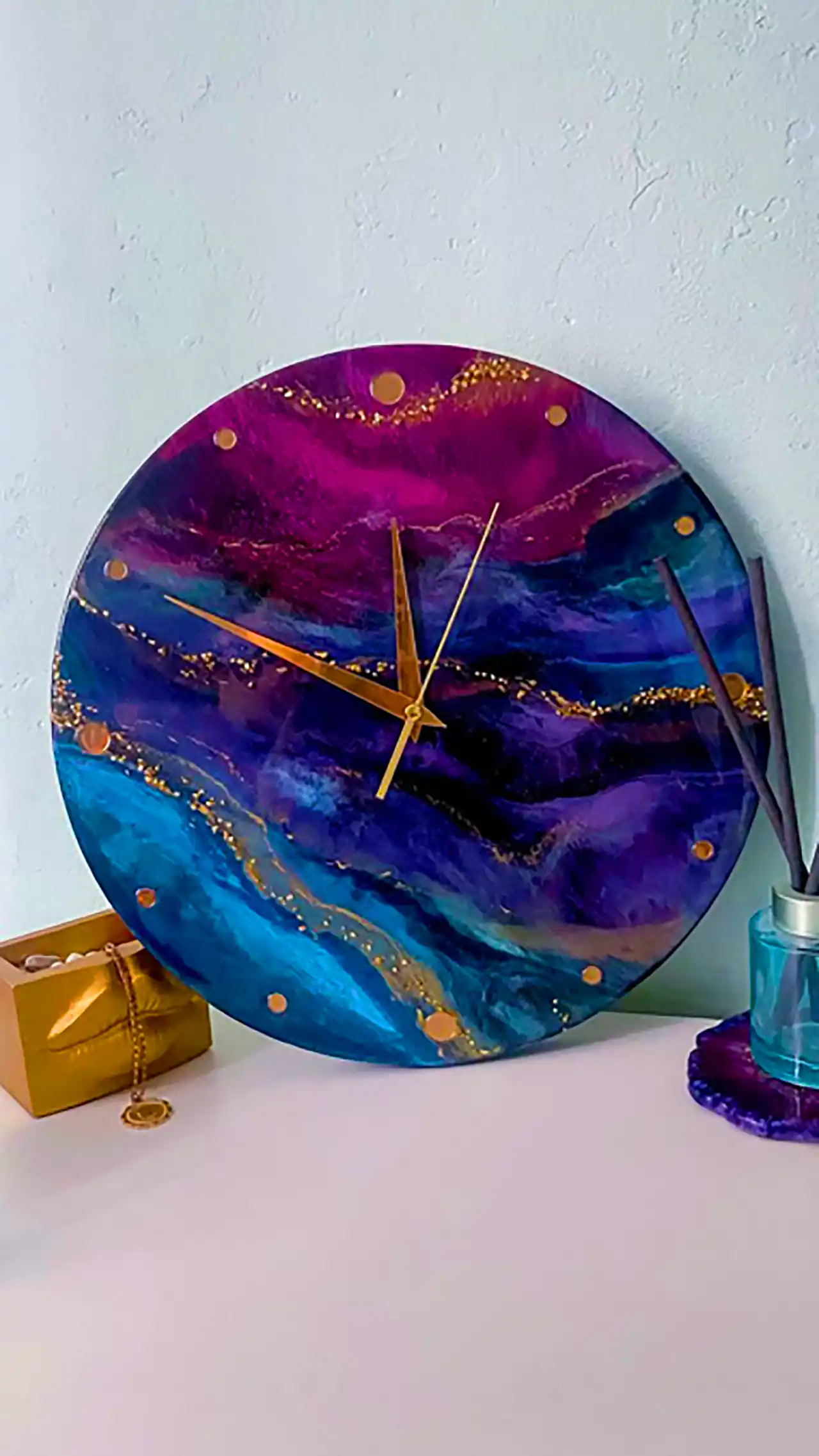 ساعت دیواری رومیزی هنری
