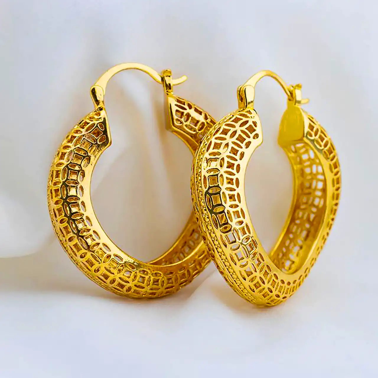 گوشواره طلا مشبک شیک
