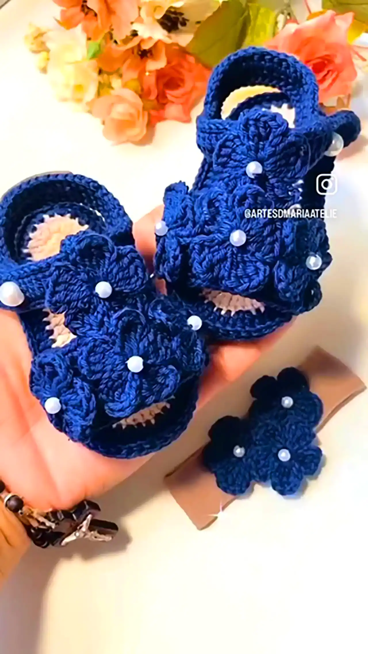 کفش نوزادی قلاب بافی خاص