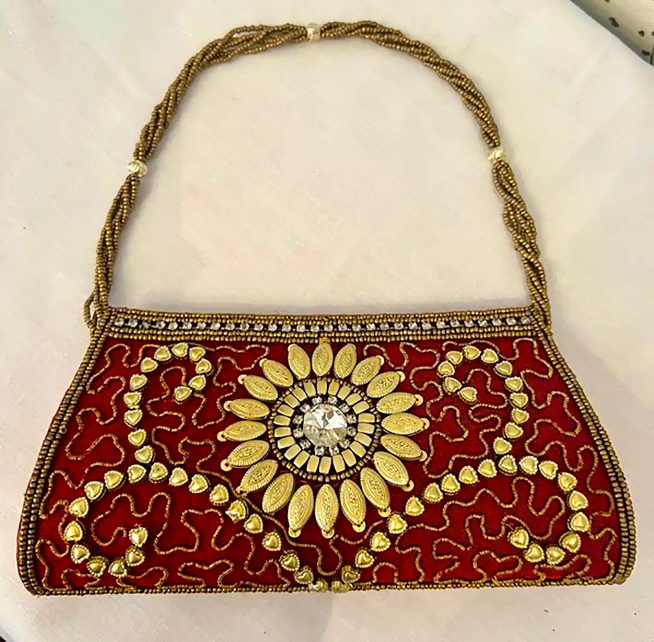 کیف دستی جواهردوزی