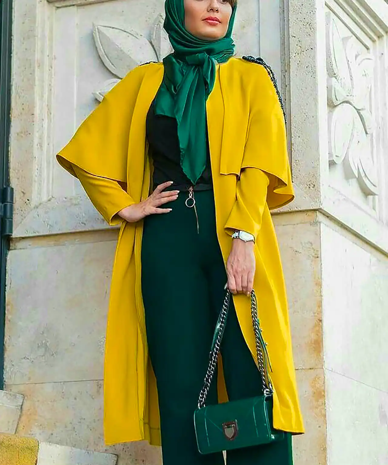 تیپ دخترانه با مانتو