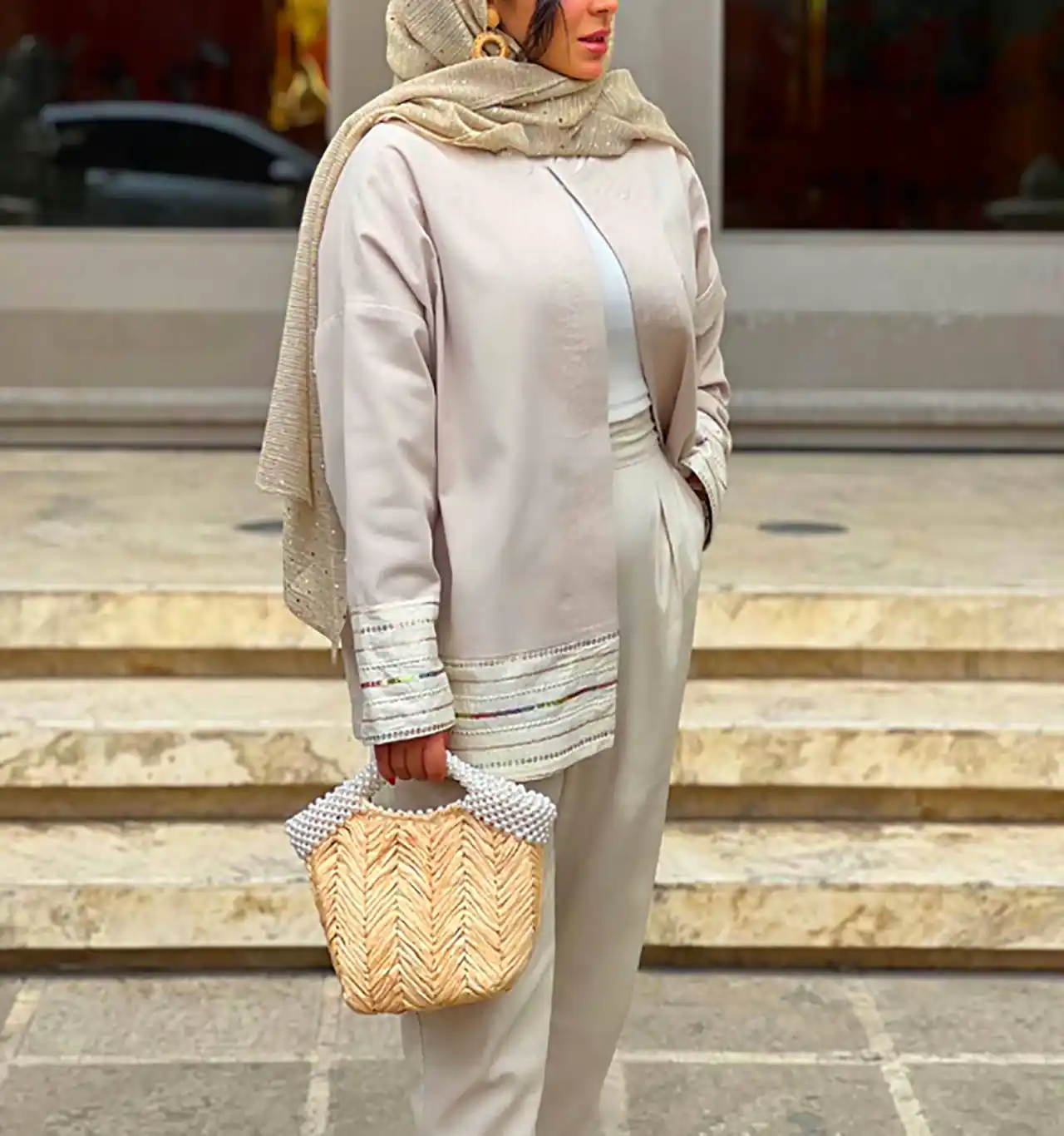 تیپ زنانه مینیمال مدروز