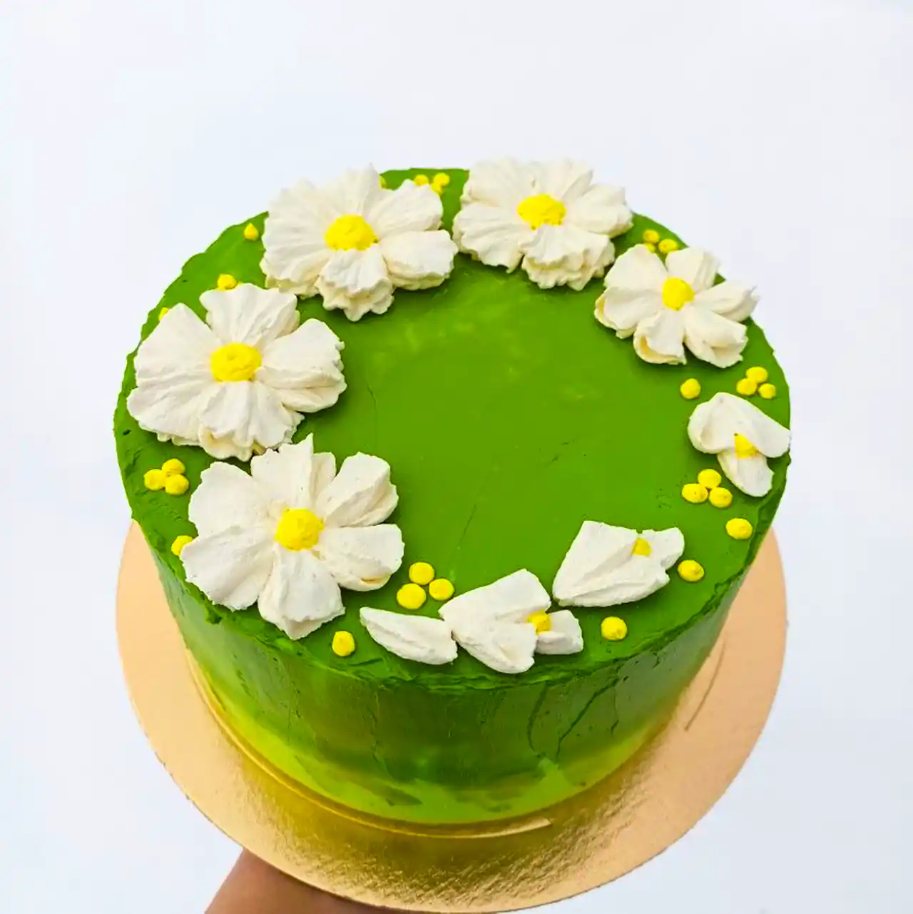 کیک ماچا مغزدار